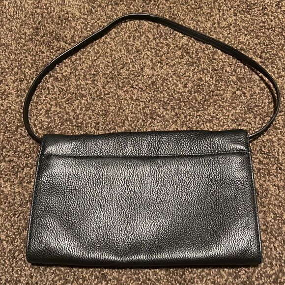MICHAEL Michael Kors-Black w/ Gold Hardware Oversized Clutch w/ removable straps - Picture 7 of 8